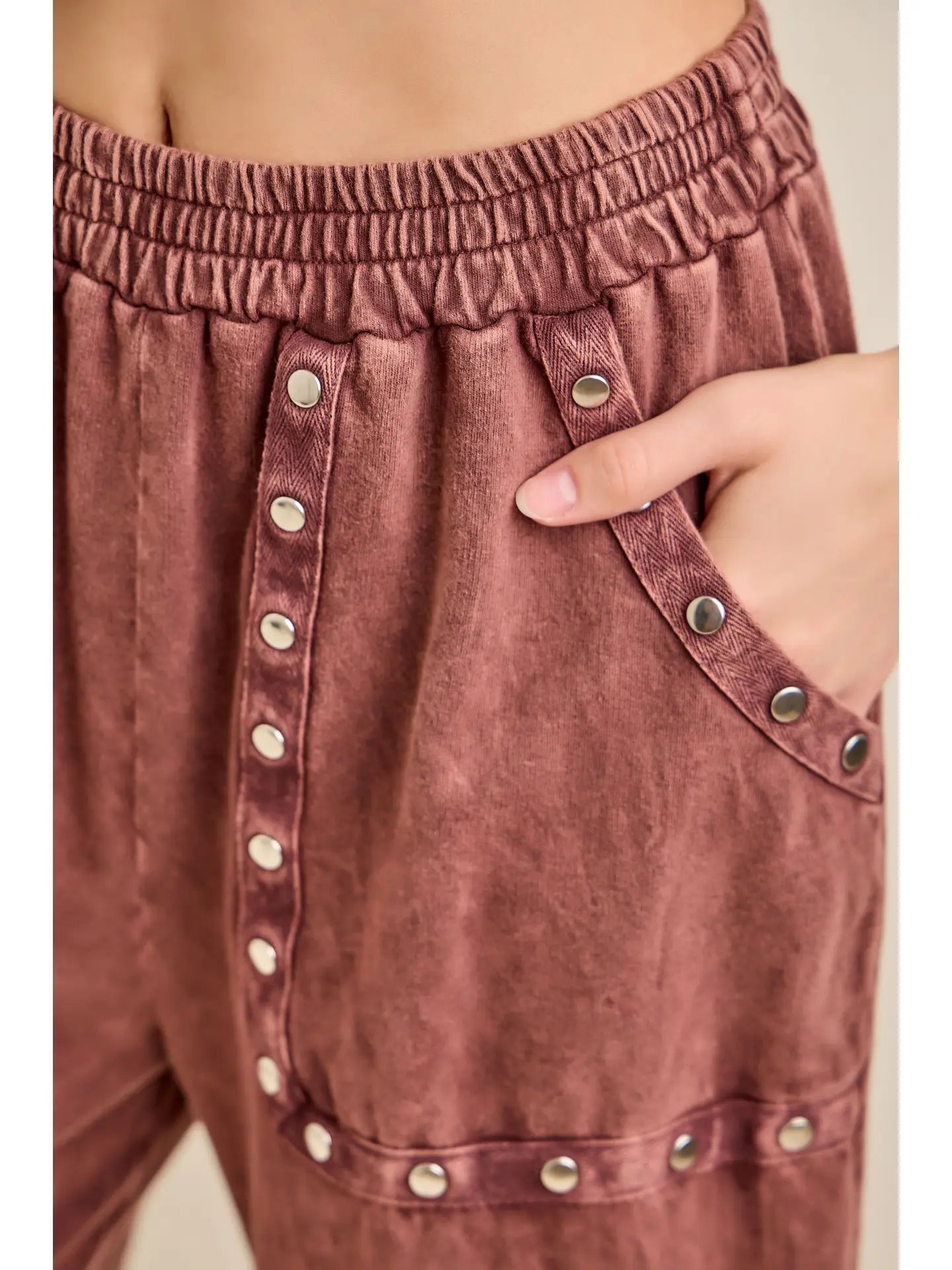 Cocoa Studded Chill Wideleg Pants