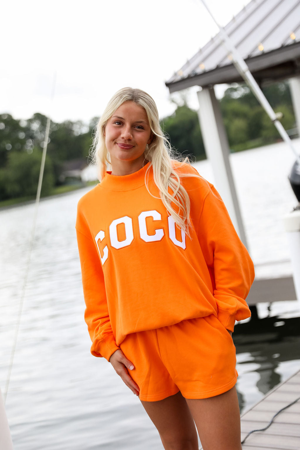 COCO Mockneck Sweatshirt - Tangerine