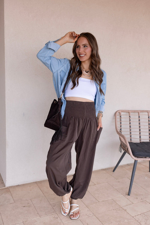 Chic Effortless Edge Jogger Pants
