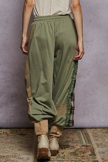 POL Plaid Contrast French Terry Jogger Pants