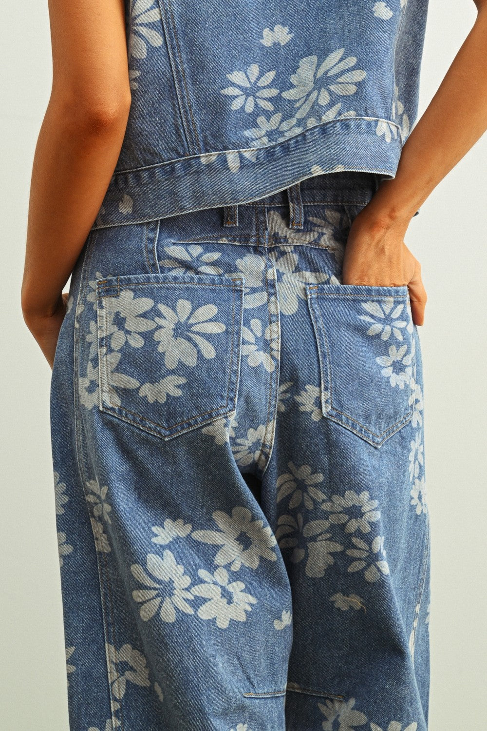 Vintage Bloom Barrel Jeans