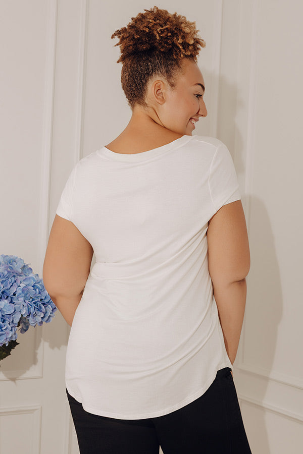 Casual Convo Shift Tee in Ivory Curves