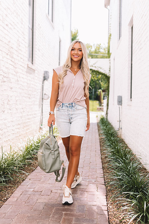 Epic Joy Shift Top In Iced Latte