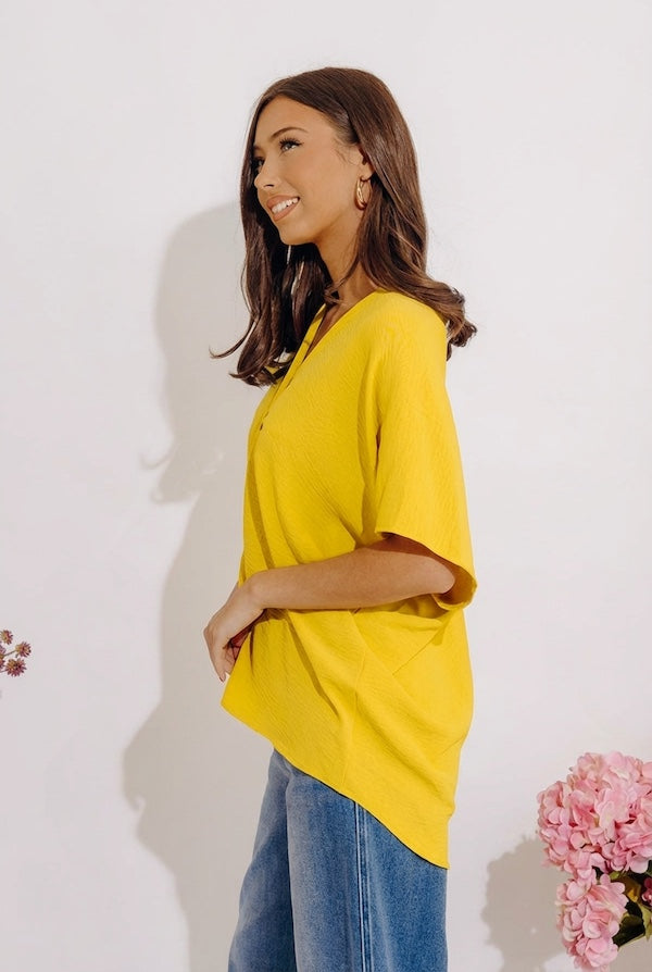 Sunshine Splendor Shift Top in Yellow