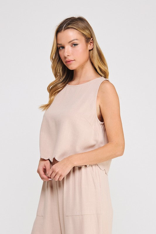 Sunday Stroll Linen Top