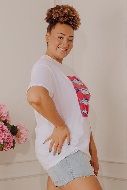 Seaside Market Graphic Tee Curves