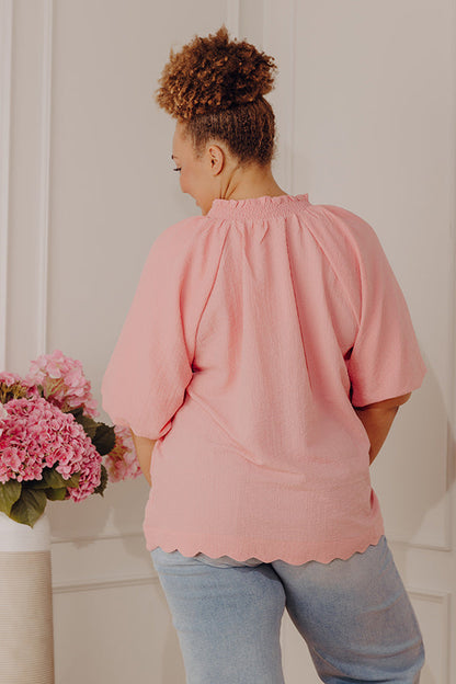 Casual Flow Scalloped Top in Pink Curves