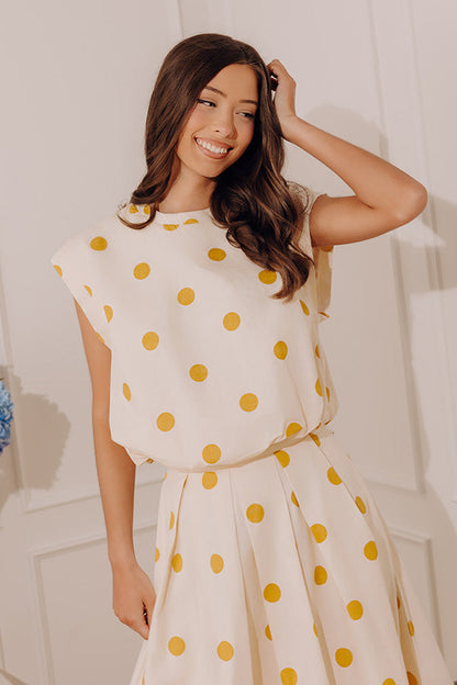 Bistro Charm Polka Dot Bubble Hem Top