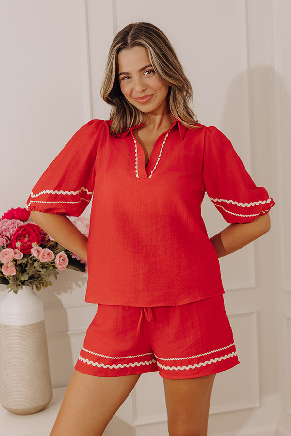 Cue The Vacay Linen-Blend Top in Red