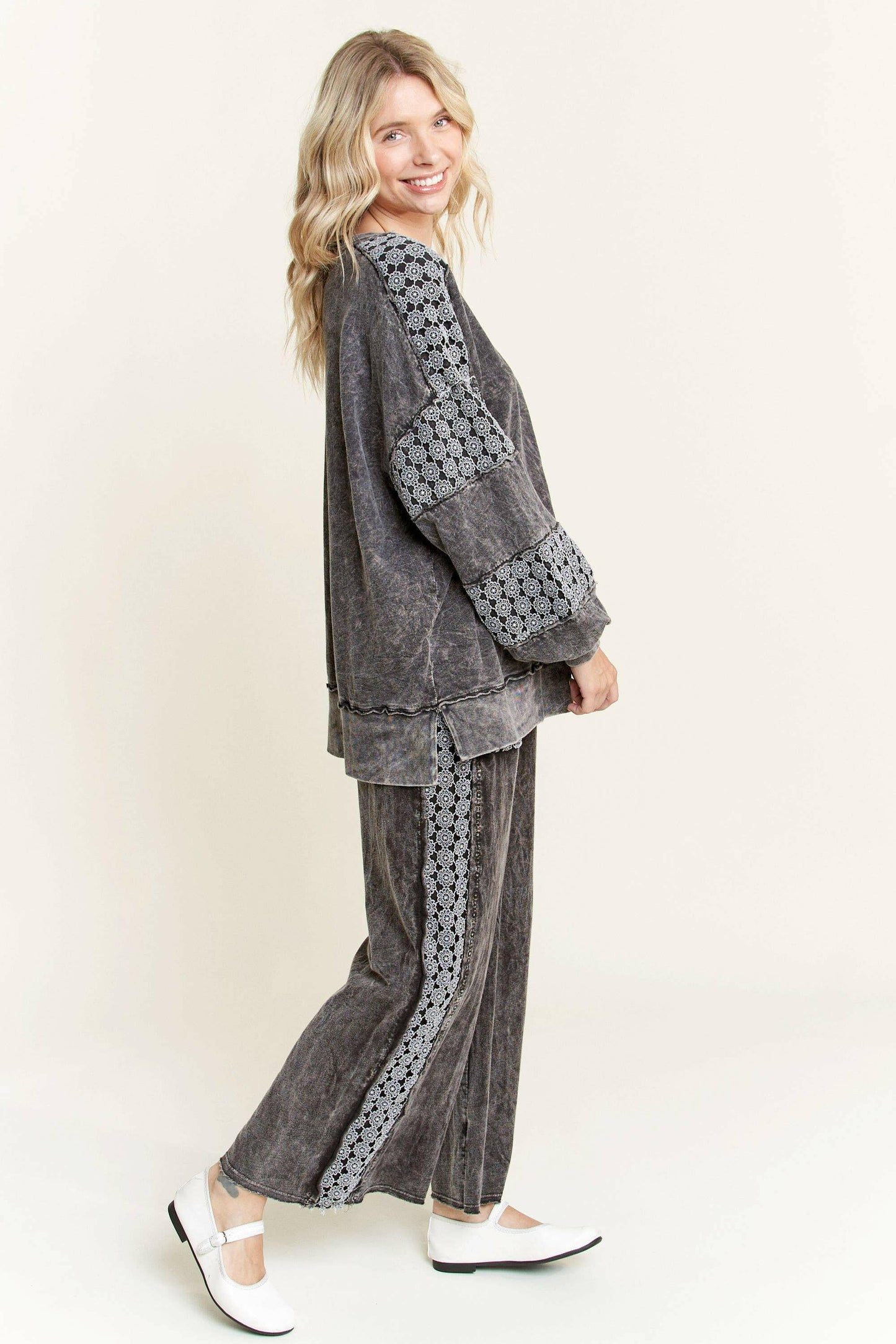 J.Her MineralWash Floral Daisy trim Pants