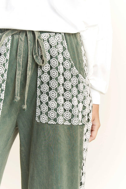 J.Her MineralWash Floral Daisy trim Pants
