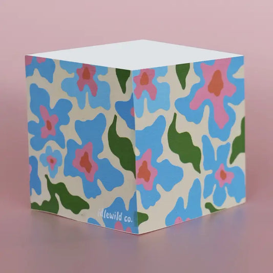 Trippy Daisies Sticky Note Cube