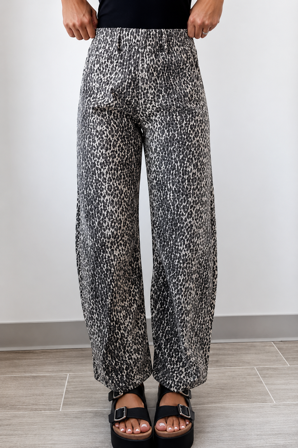 Leopard Print High Waist Barrel Jeans