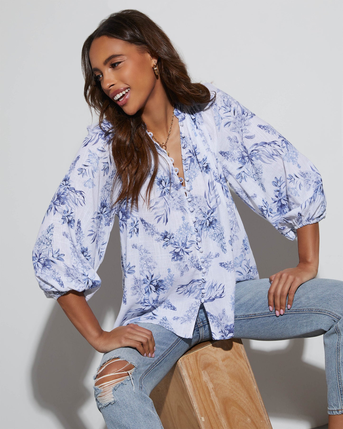 Betsey Floral Linen Long Sleeve Blouse