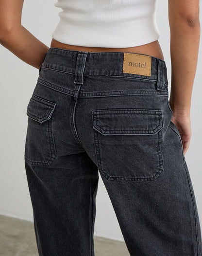Low Rise Relaxed Cargo Jeans in Vintage Black