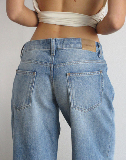 Low Rise Roomy Jeans in Bright Blue Used