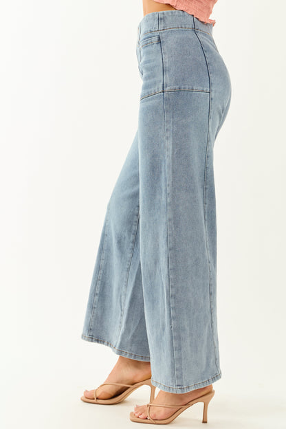 Medium Wash Super Wide Leg Semi-Stretchy Jeans