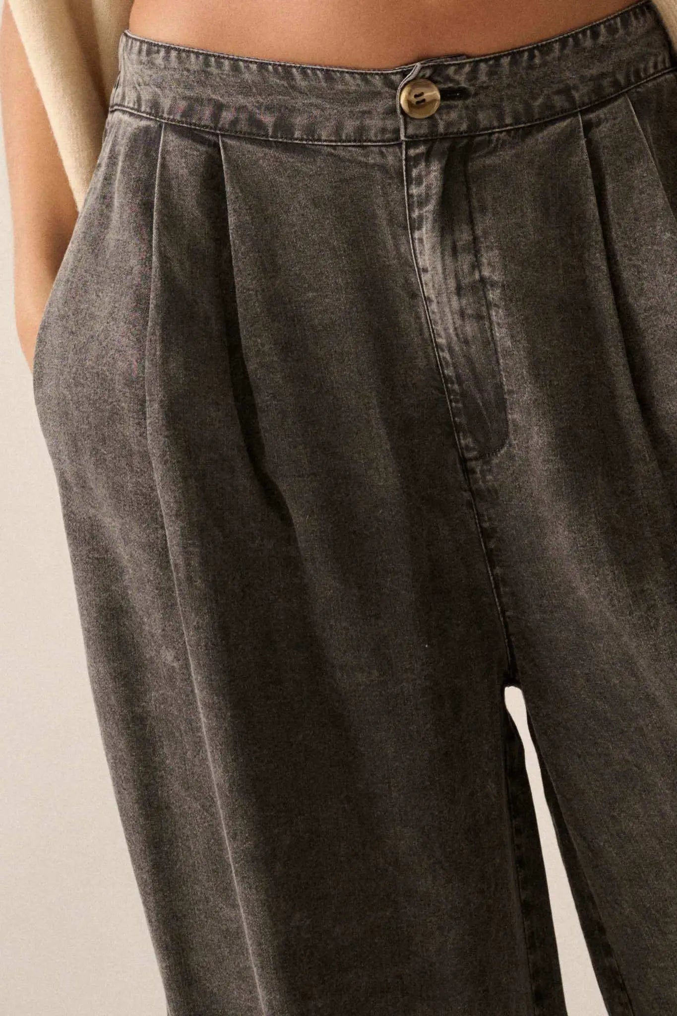 Walk It Off Acid-Wash Denim Pleated Wide-Leg Pants