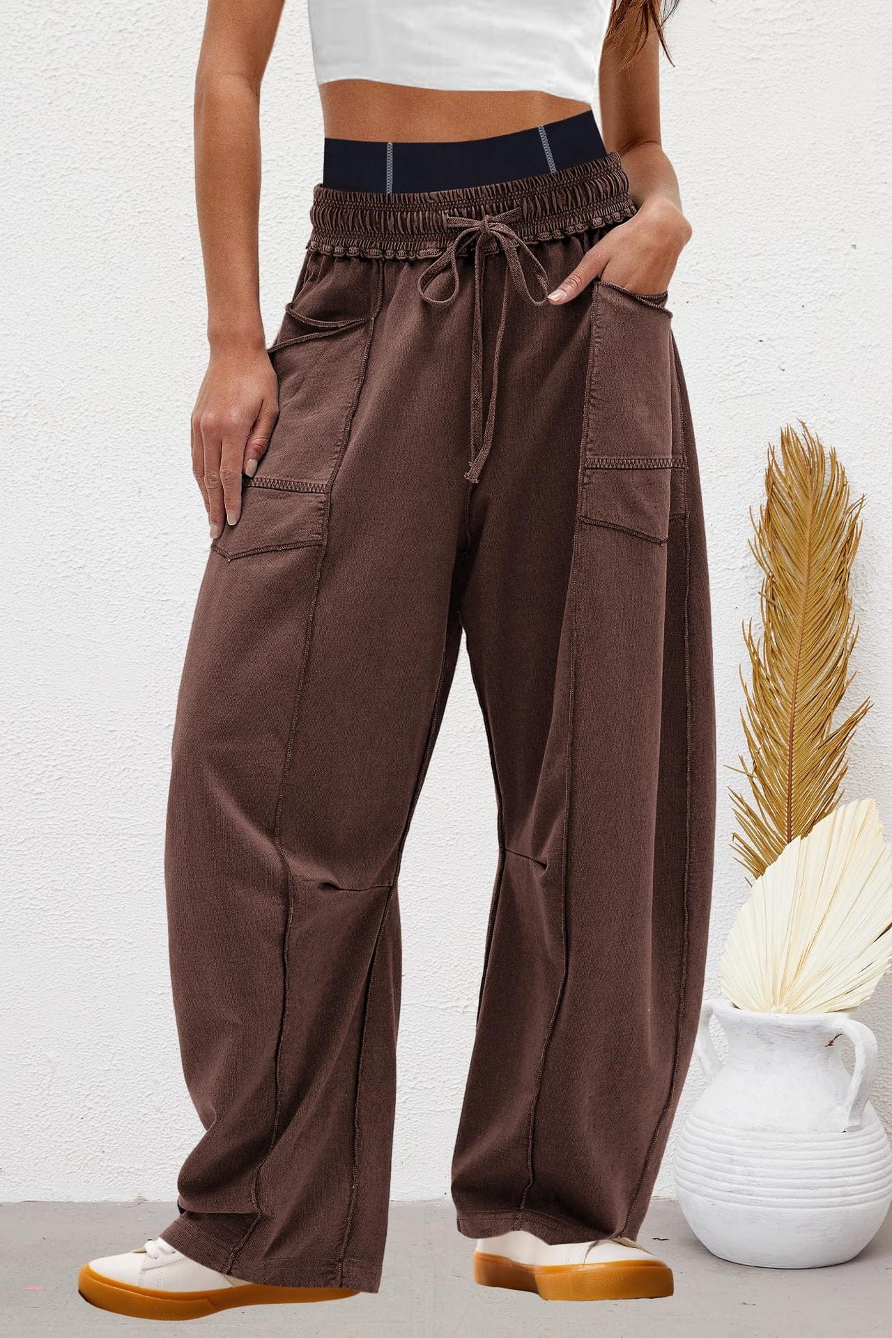 Wide Leg Contrast Barrel Pants