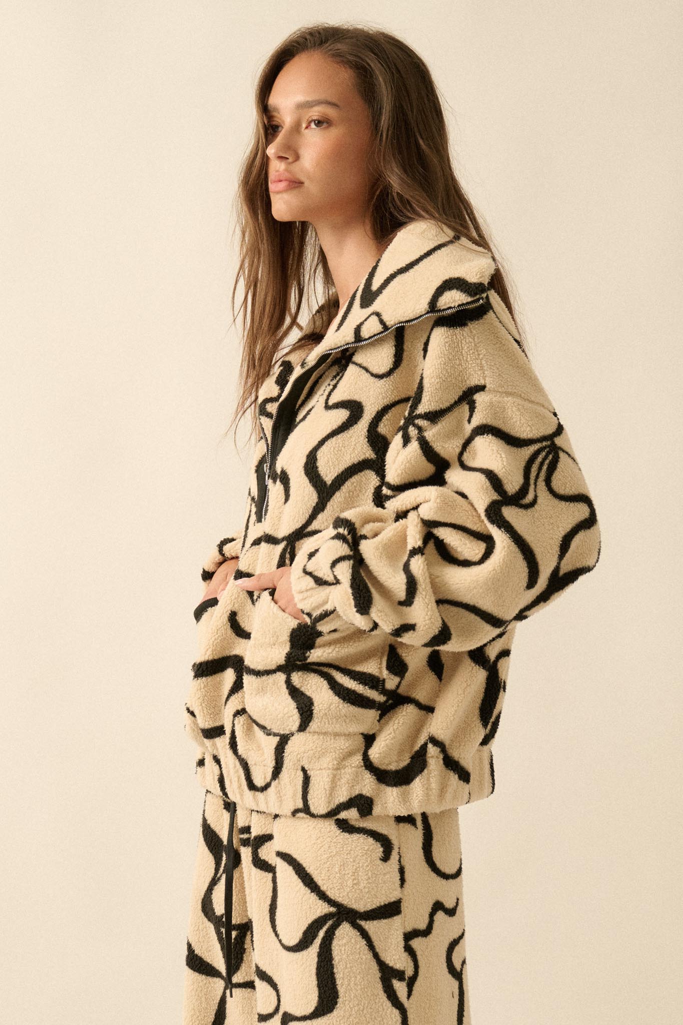 Tongue Tied Bow-Print Fleece Half-Zip Pullover