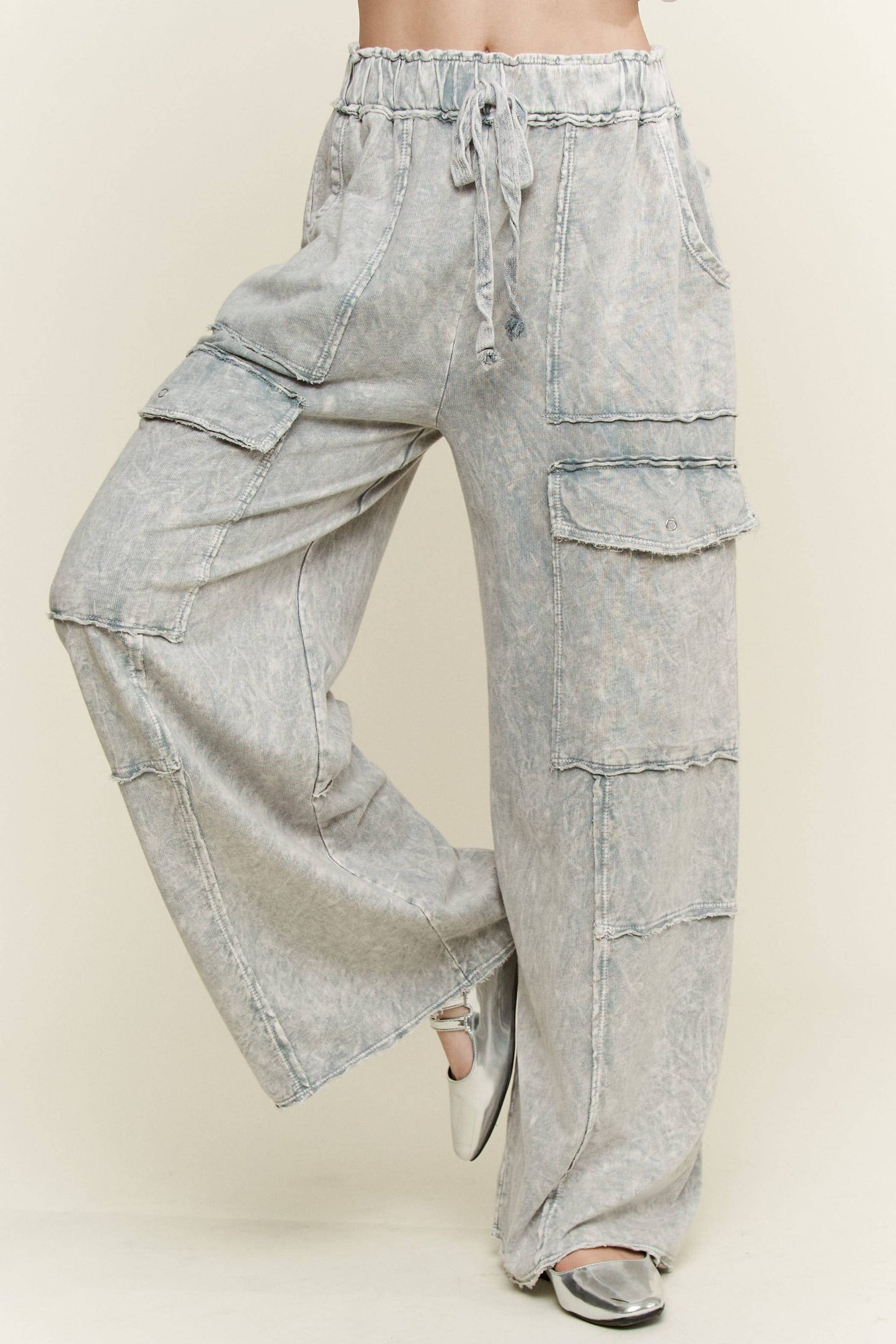 Mineral Wash Multi pockets Wide Leg Terry Pants