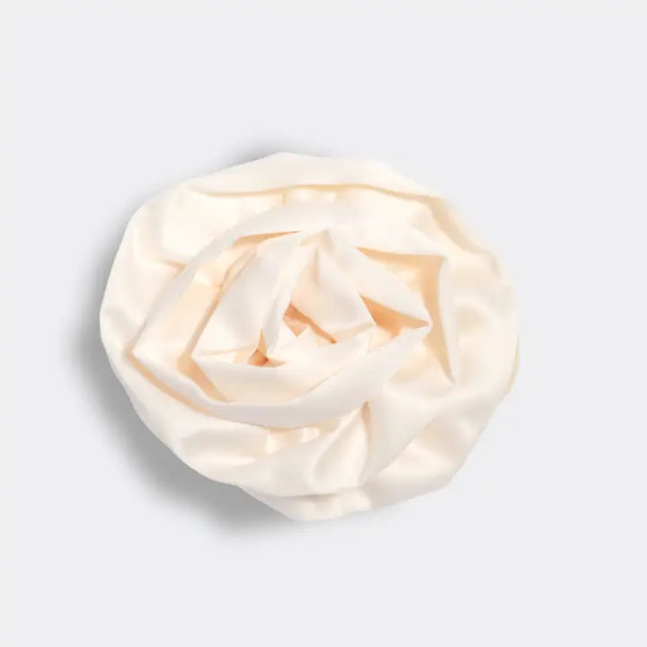 Satin Rosette Medium Flat Cloud Clip (Cream)